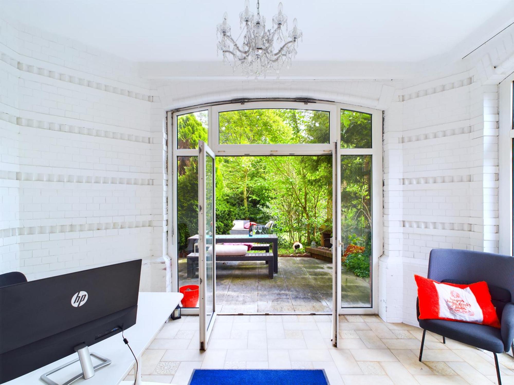 Apartment Kurpark I Garten I Parkplatz Wiesbaden